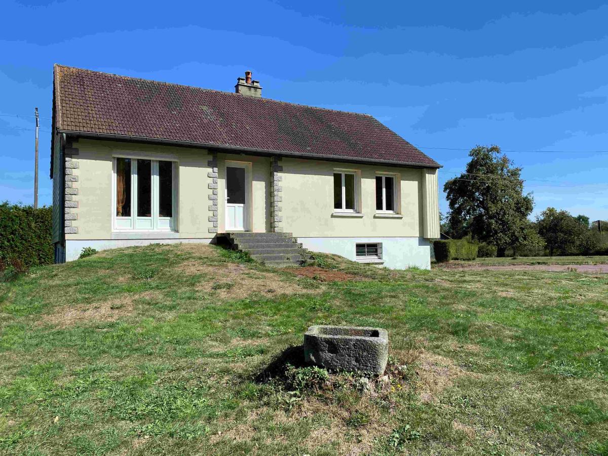 Maison 5 pièces 85 m² · à Saint-Hilaire-de-Briouze · 85 m² · 116 750 €