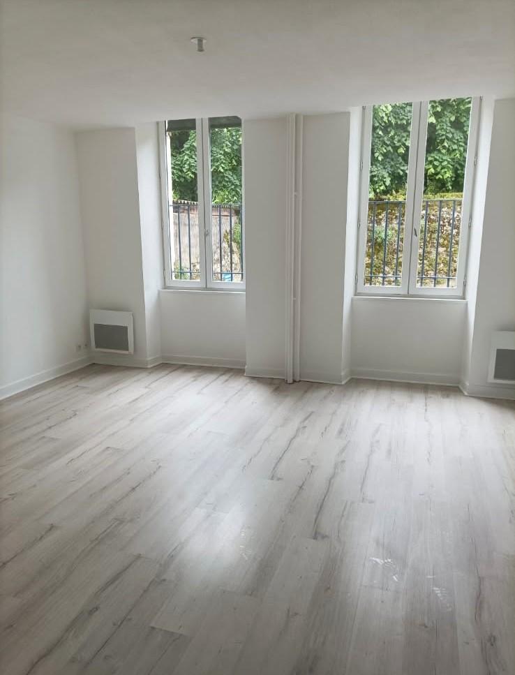 Appartement 3 pièces 55 m² · à La Réole · 55 m² · 595 €/mois