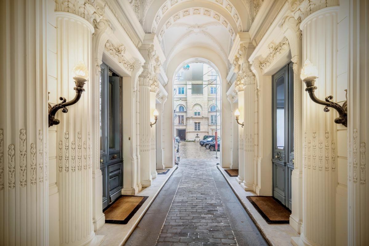 Appartement 4 pièces 97 m² · à Paris 8e Arrondissement · 97 m² · 1 132 640 €