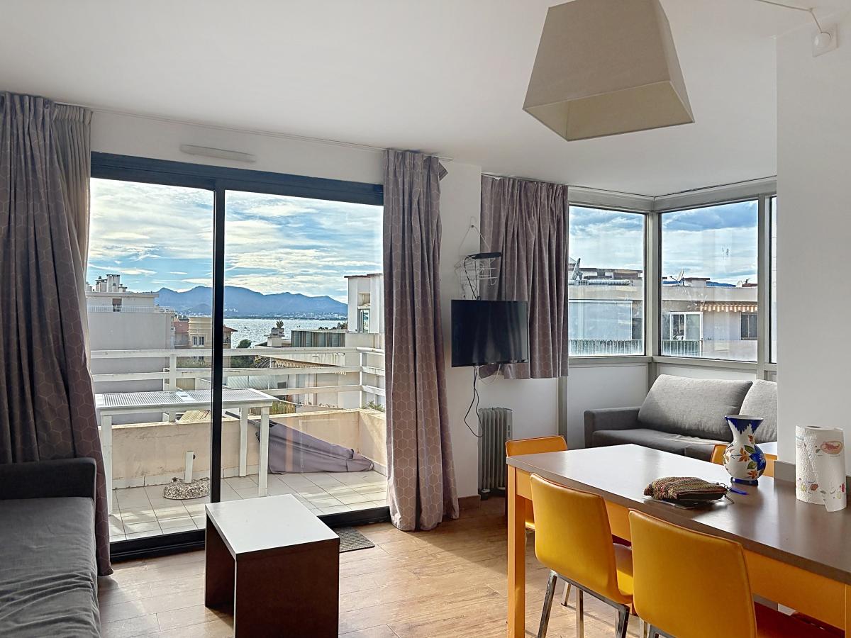 Appartement 2 pièces 33 m² · à Cannes · 32,6 m² · 233 000 €