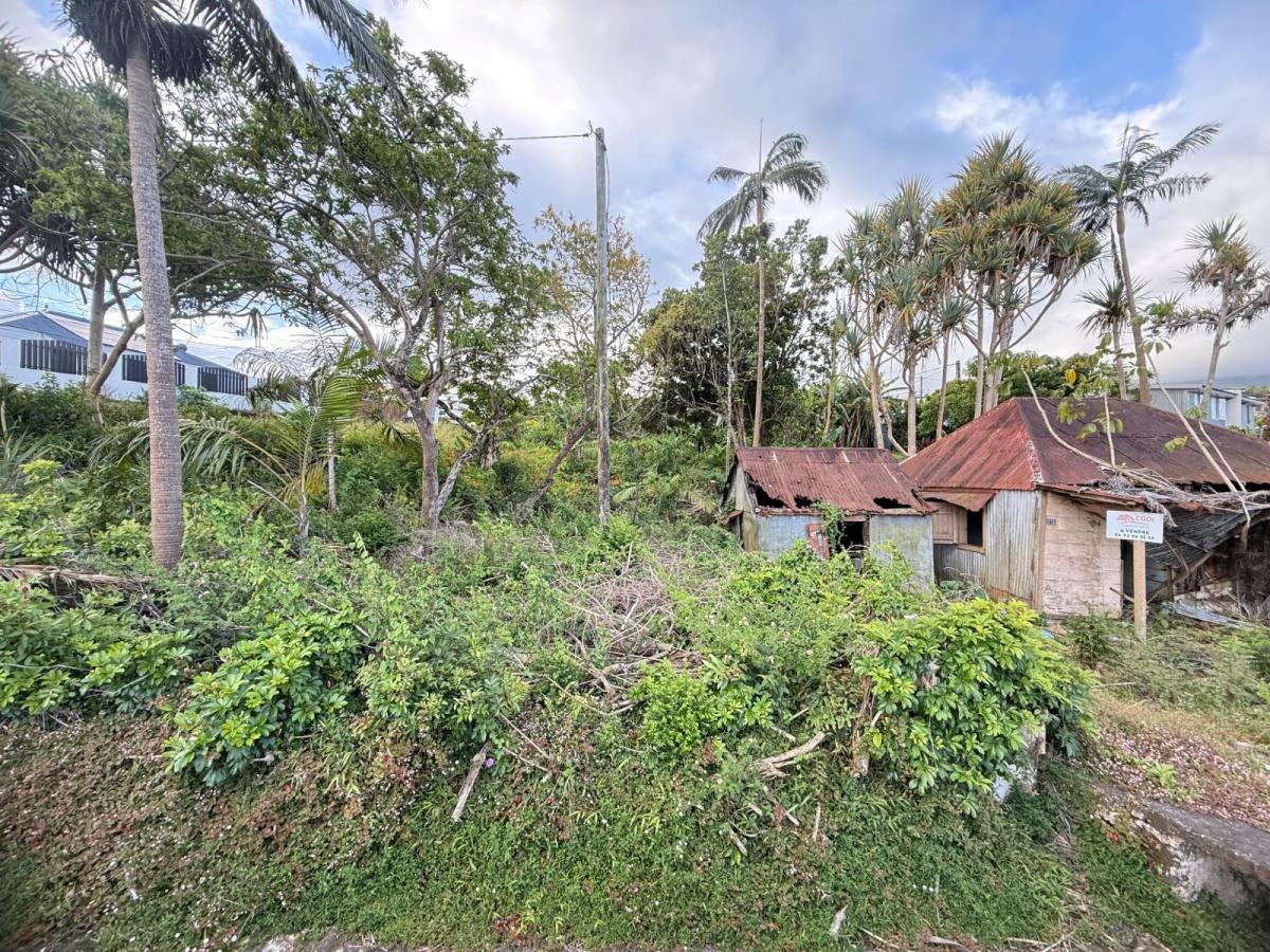 Terrain arboré 1035 m² avec vue dégagée – Jean Petit, Saint-Joseph · 151 709 €