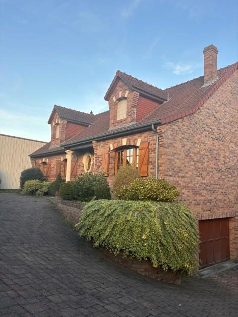 Maison 8 pièces 172 m² · à Arleux · 171,9 m² · 298 680 €