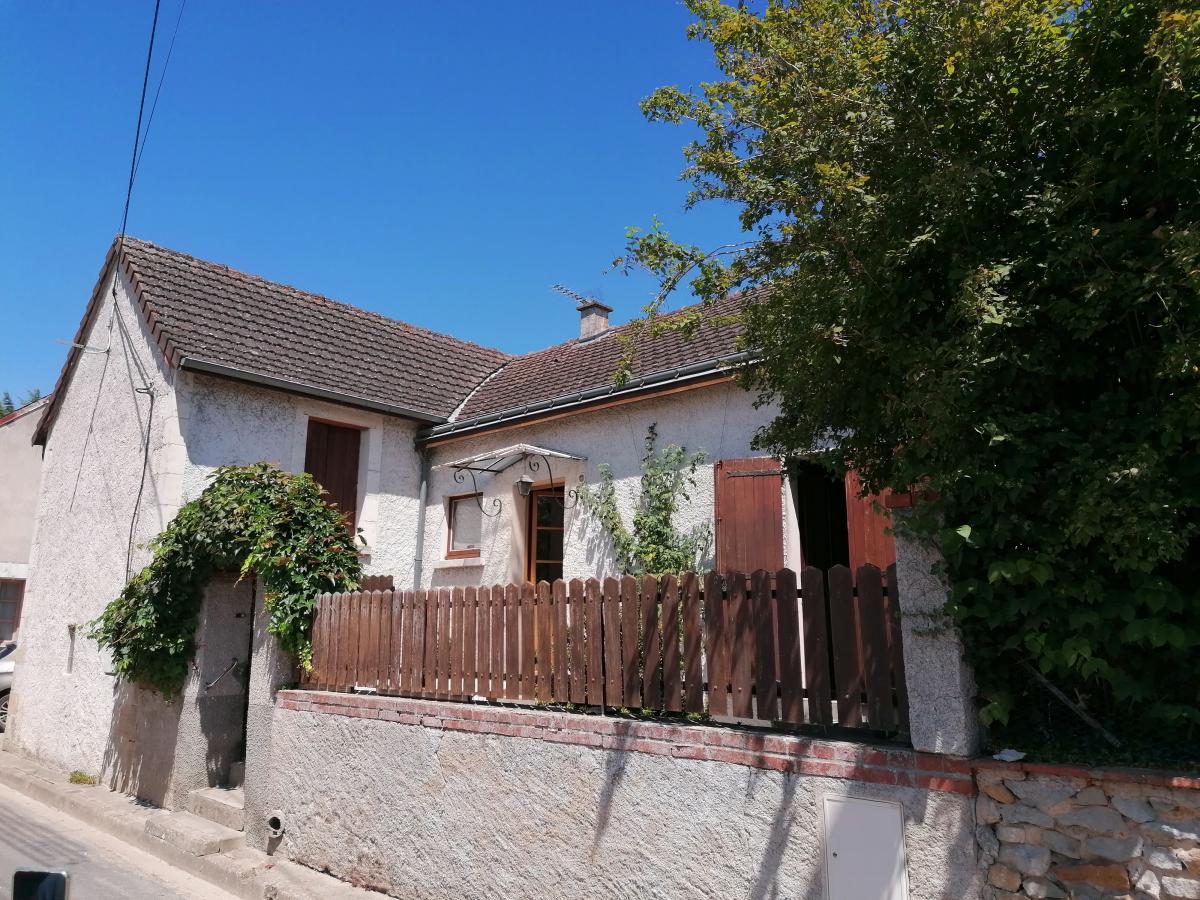 Maison 4 pièces 107 m² · à Descartes · 107 m² · 110 250 €