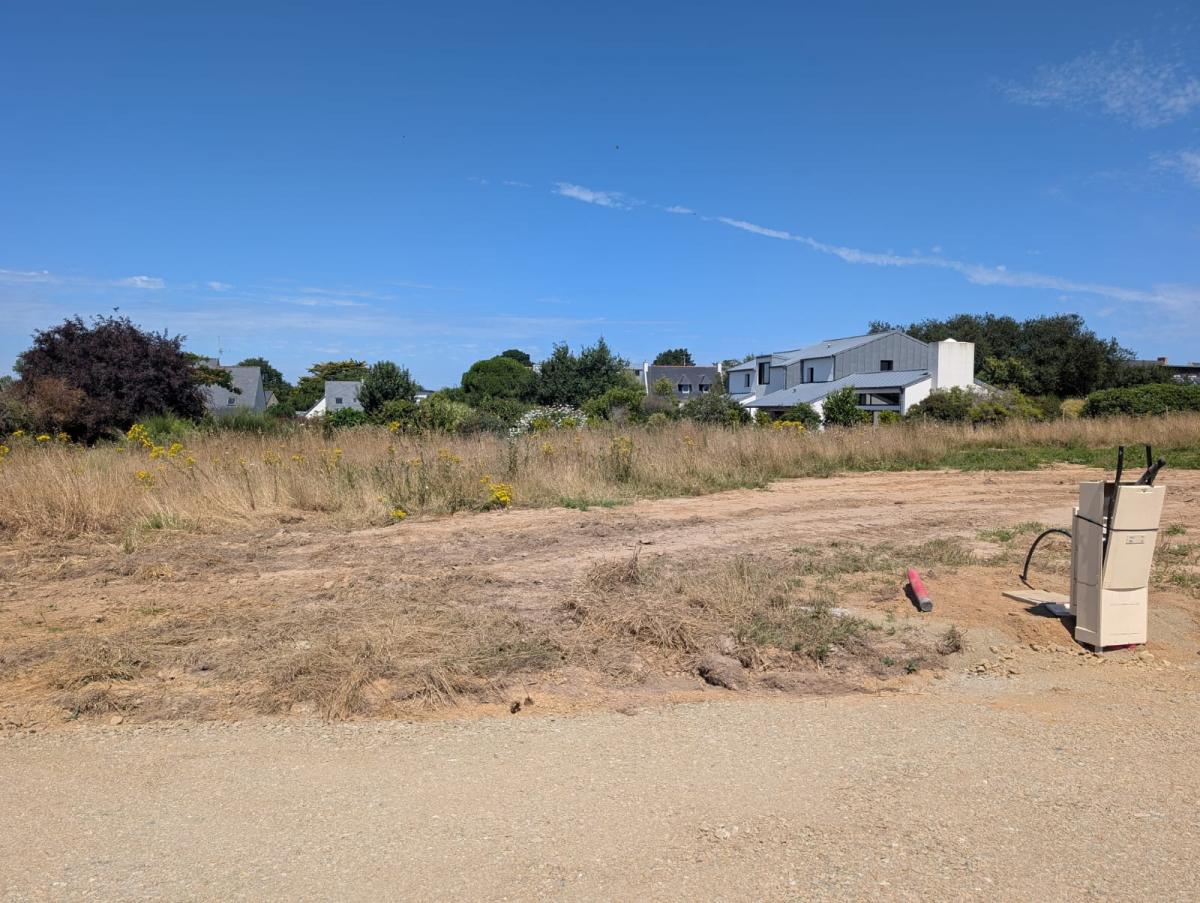 Réseau des notaires · à Trégastel · 145 950 €
