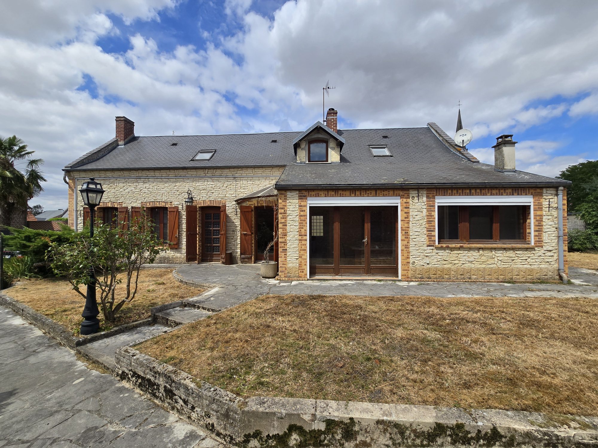 Maison 5 pièces 127 m² · à Sissy · 126,7 m² · 136 400 €
