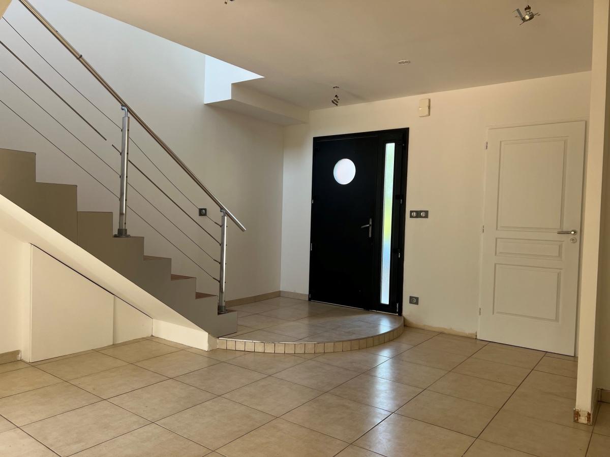Maison 5 pièces 142 m² · à La Chapelle-sur-Erdre · 142,3 m² · 436 600 €