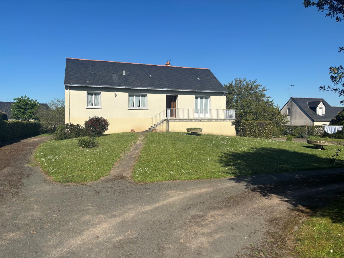 Maison 6 pièces 99 m² · à Ingrandes-le-Fresne-sur-Loire · 99 m² · 222 180 €