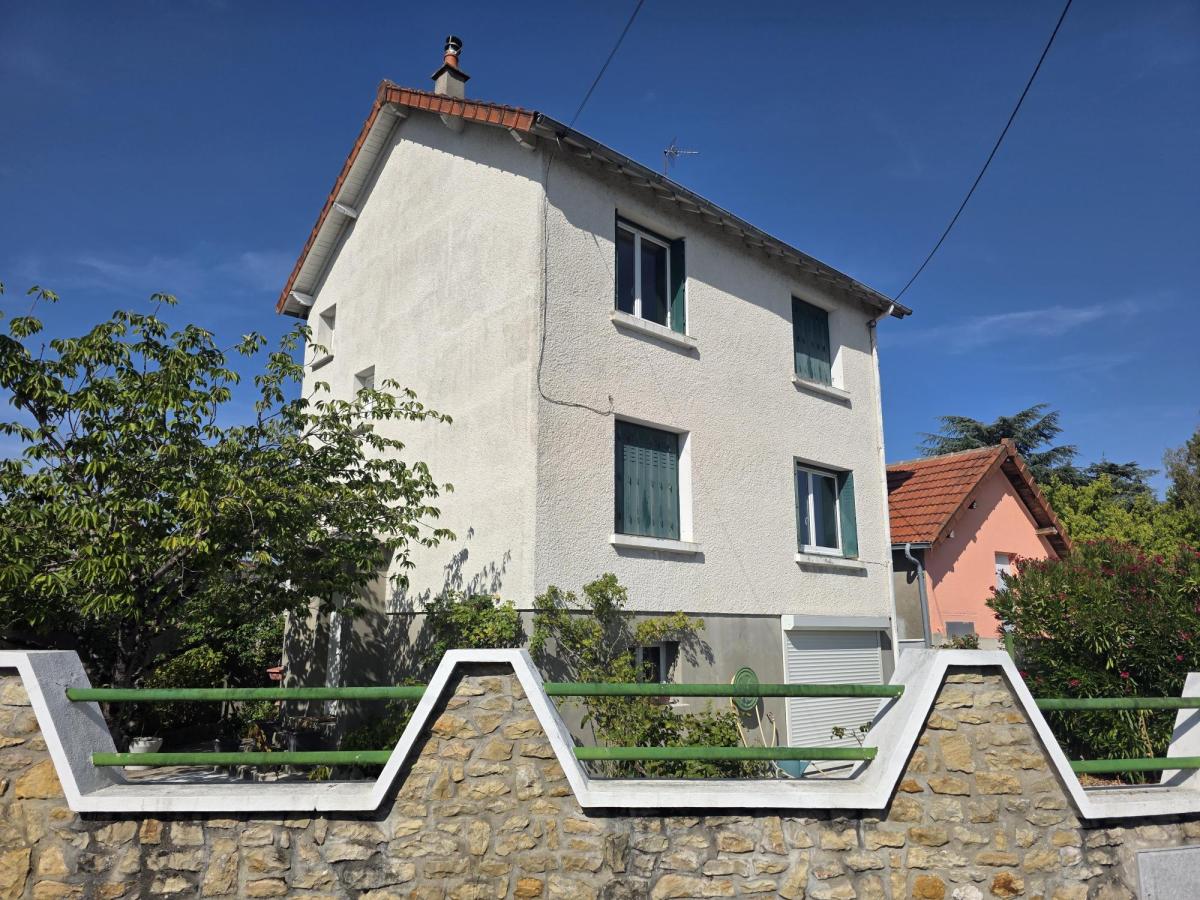 Maison 3 pièces 79 m² · à Vierzon · 79,2 m² · 64 800 €