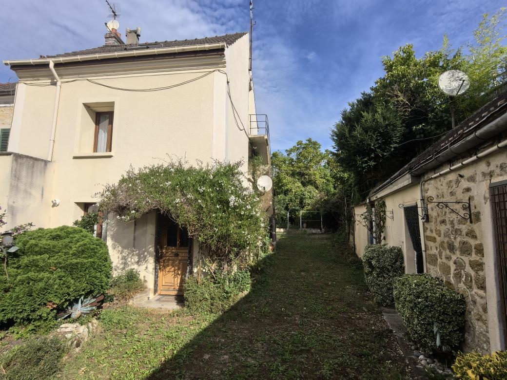 Maison 7 pièces 123 m² · à Boissy-l'Aillerie · 123 m² · 283 500 €