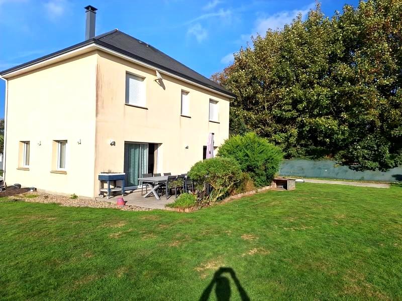 Maison 6 pièces 166 m² · à Bordeaux-Saint-Clair · 165,7 m² · 312 000 €