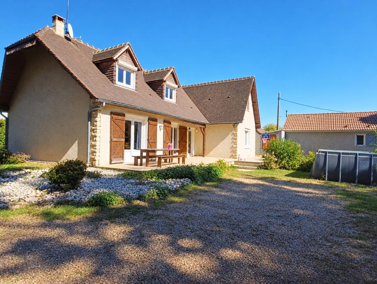 Maison 7 pièces 156 m² · à Changé · 156 m² · 231 000 €
