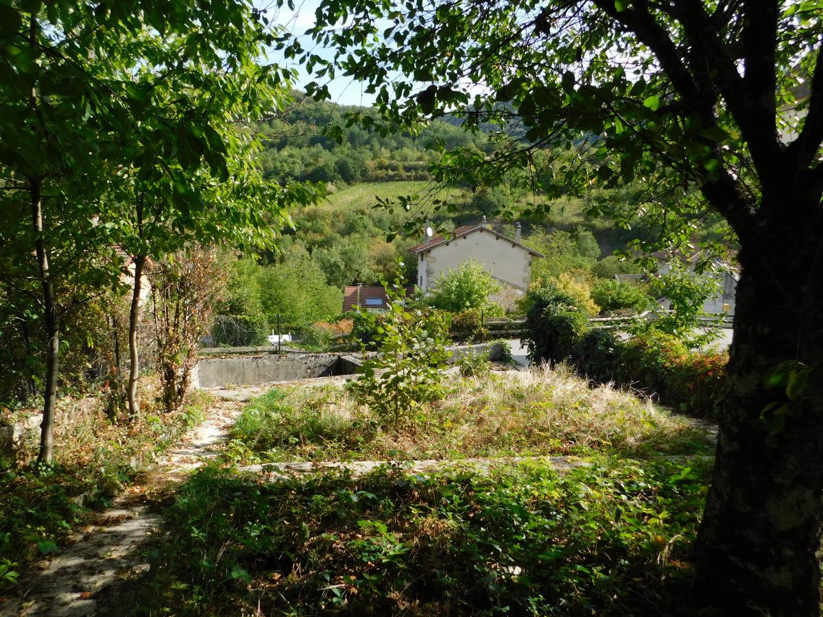 Terrain à bâtir avec vue dégagée -Projet de construction étudié · à L'Abergement-de-Varey · 29 000 €