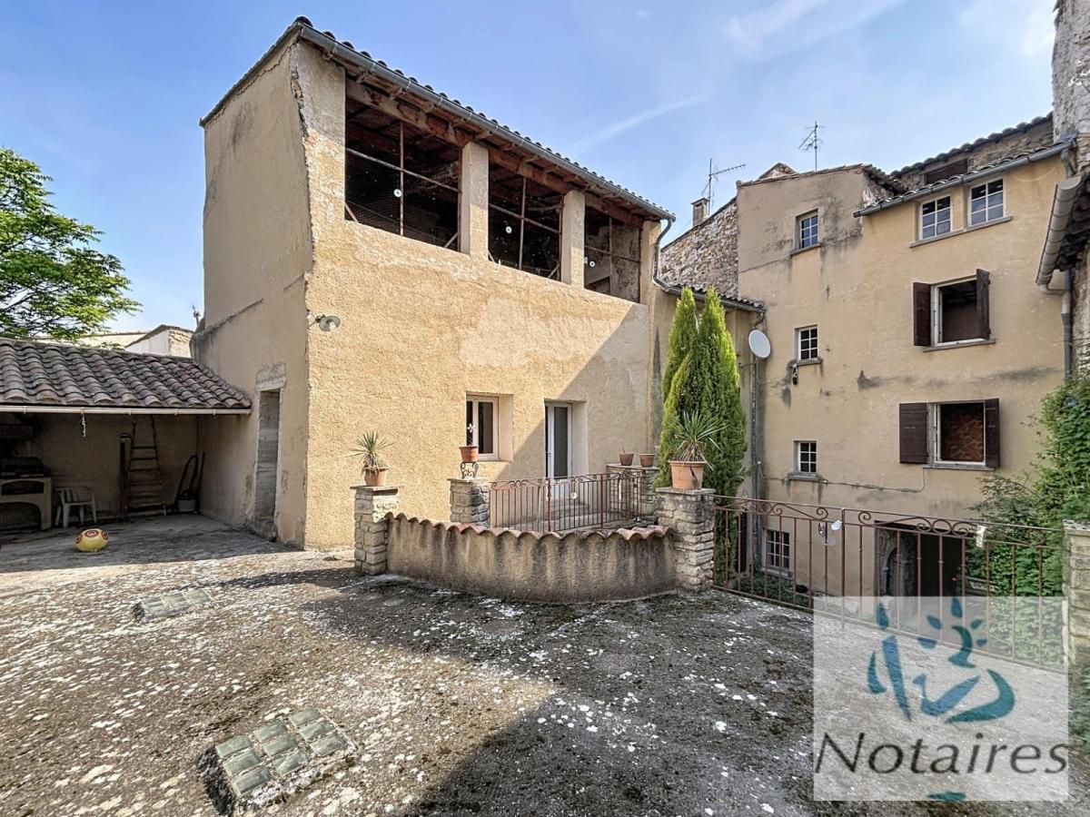 Maison 20 pièces 377 m² · à Mazan · 377 m² · 297 000 €