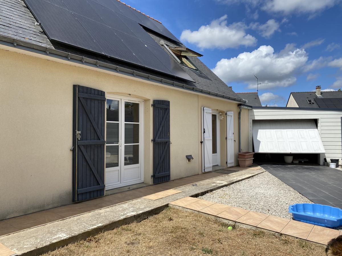 Maison 6 pièces 132 m² · à Rives-du-Loir-en-Anjou · 132 m² · 322 360 €