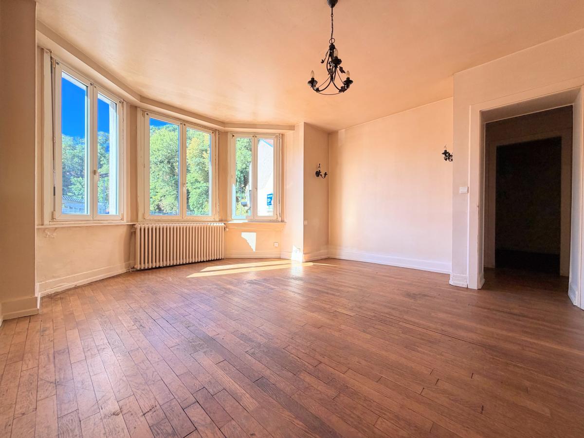Appartement 4 pièces 99 m² · à Épinal · 98,6 m² · 110 000 €