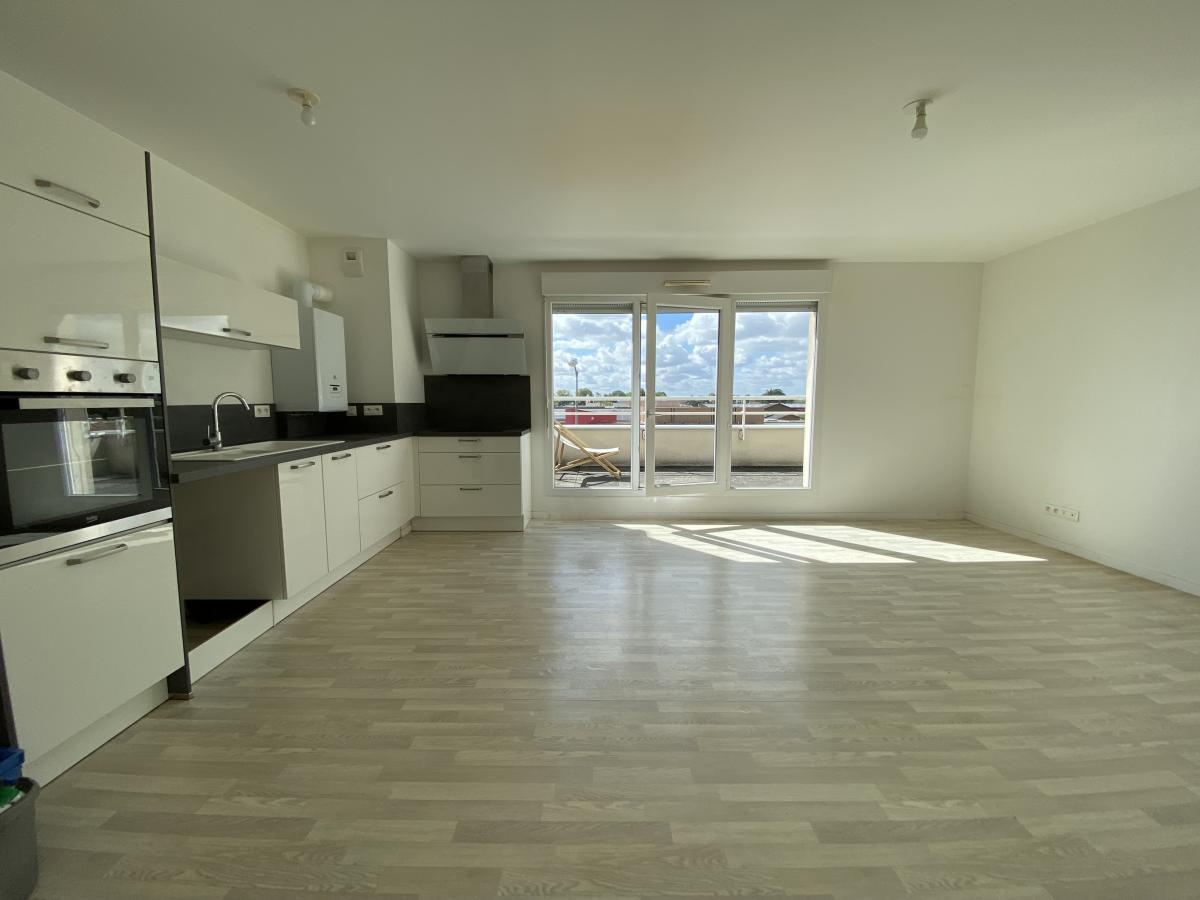 Appartement 4 pièces 80 m² · à Canteleu · 79,6 m² · 900 €/mois