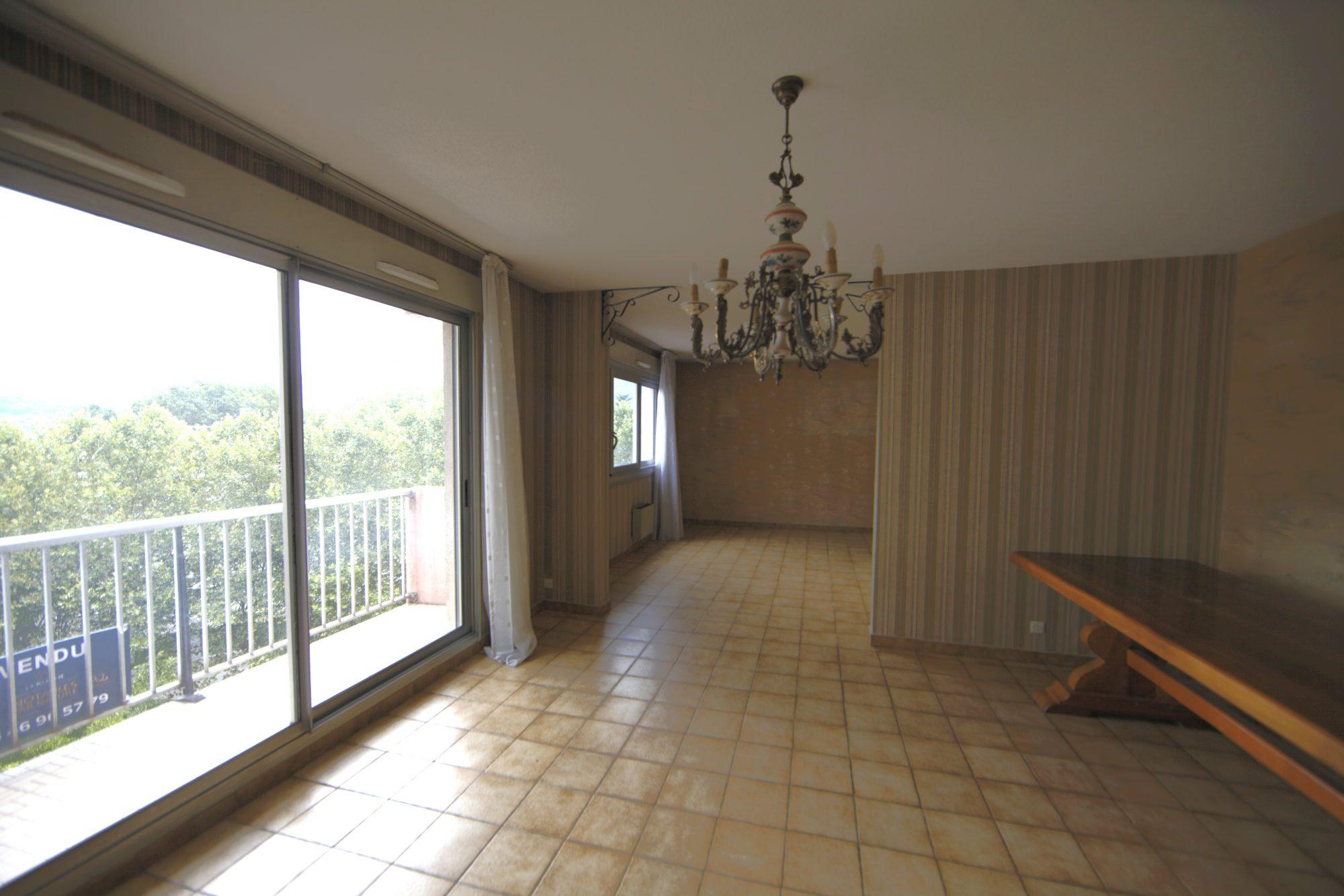 Appartement 4 pièces 84 m² · à Montmélian · 84 m² · 182 000 €