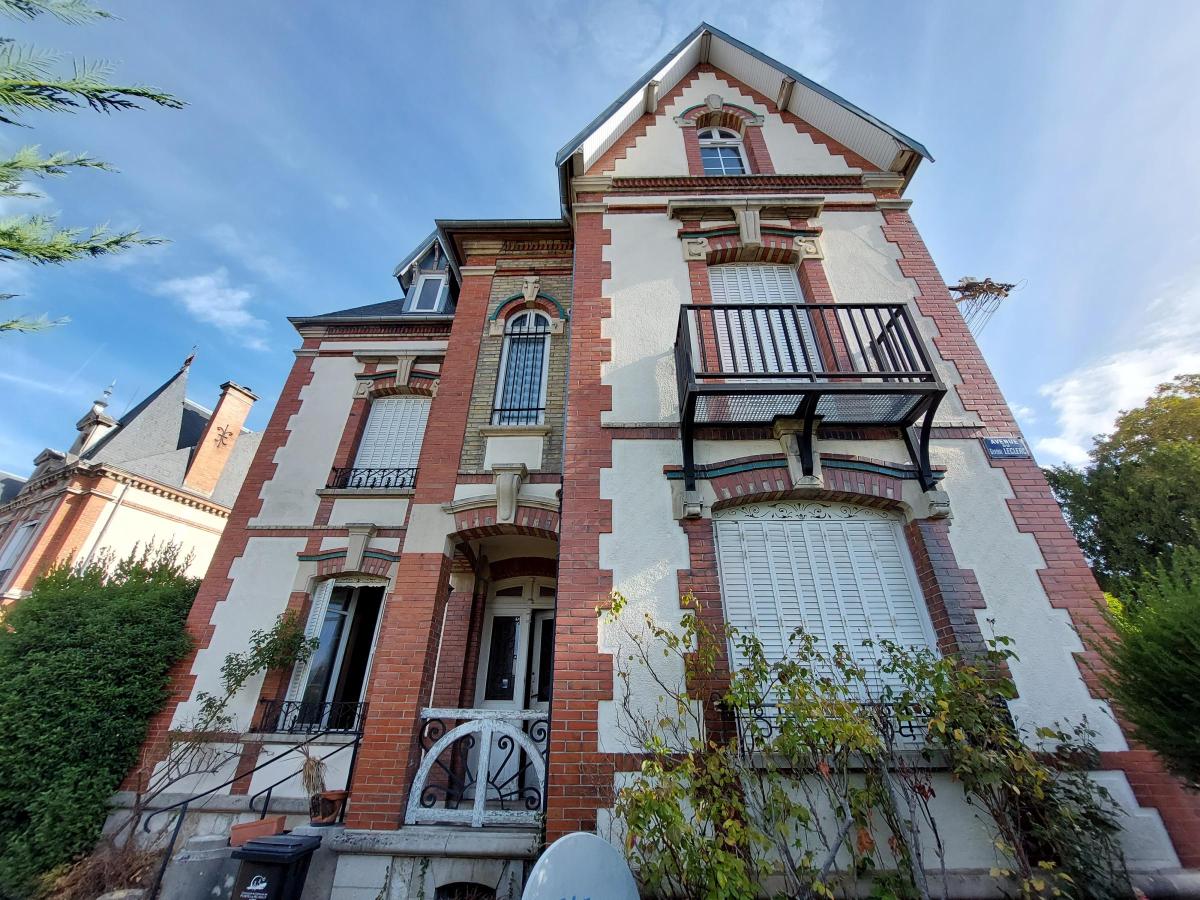 Maison 6 pièces 126 m² · à Romilly-sur-Seine · 126 m² · 169 120 €