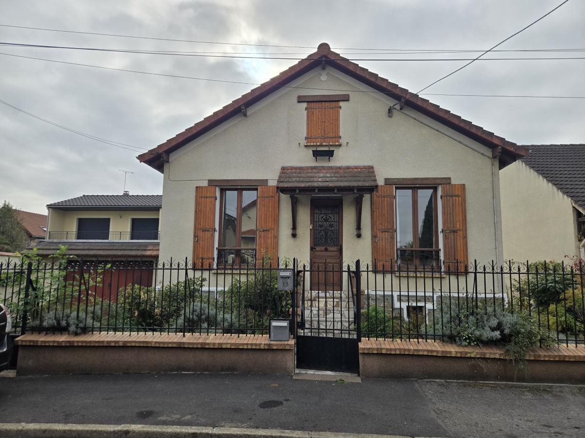 Maison 4 pièces 66 m² · à Villeneuve-le-Roi · 66 m² · 249 000 €