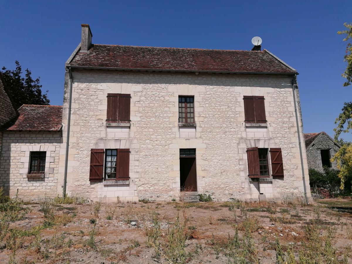 Maison 4 pièces 108 m² · à Marcé-sur-Esves · 108 m² · 126 000 €