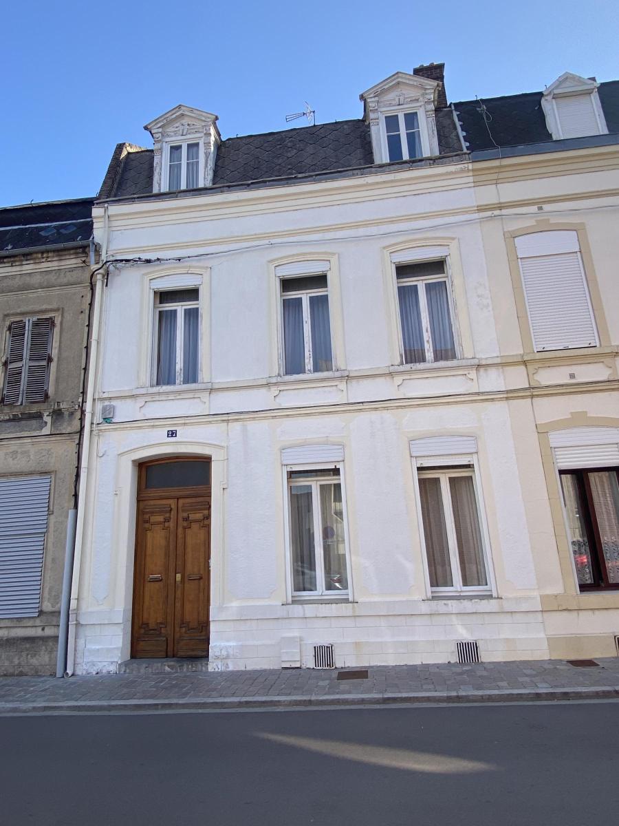 Maison 9 pièces 243 m² · à Cambrai · 243 m² · 169 000 €