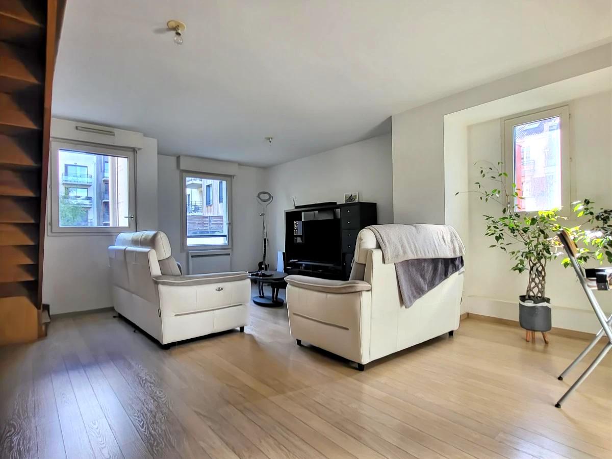 Appartement 3 pièces 78 m² · à Lille · 77,7 m² · 359 000 €