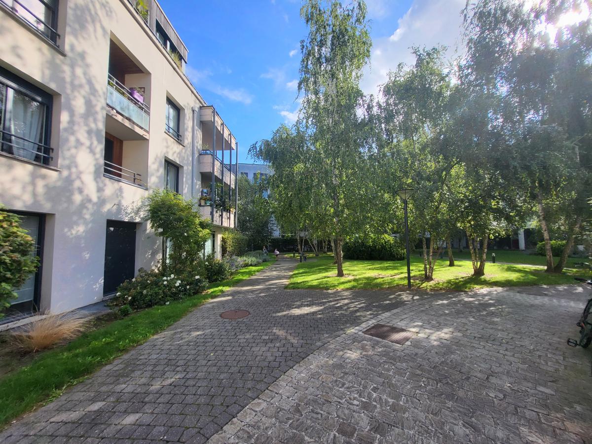 Appartement 3 pièces 78 m² · à Lille · 77,7 m² · 394 440 €