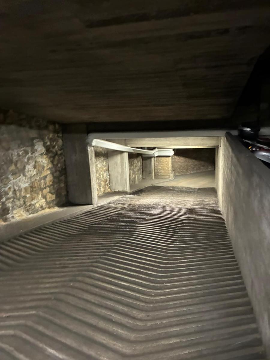 Parking 13 m² · à Paris · 13 m² · 22 700 €