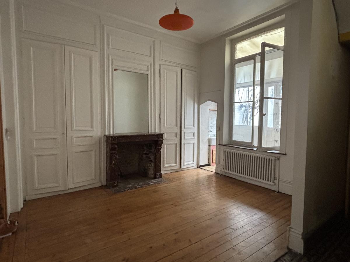 Maison 5 pièces 140 m² · à Lille · 140 m² · 267 600 €