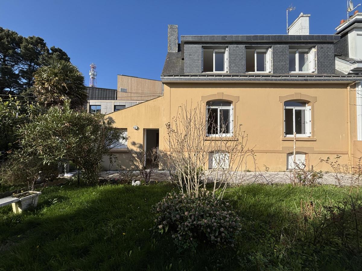 Maison 5 pièces 114 m² · à Lorient · 114 m² · 338 140 €