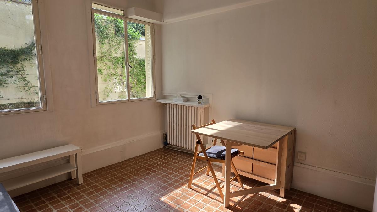 Appartement 1 pièce 17 m² · à Paris 16e Arrondissement · 16,5 m² · 205 000 €