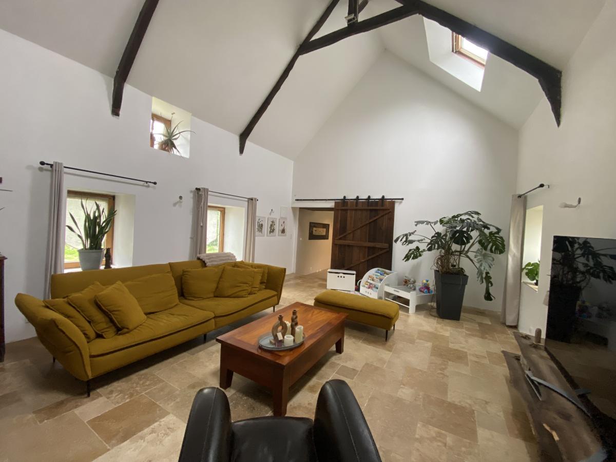 Maison 5 pièces 156 m² · à Plumelec · 156 m² · 297 825 €