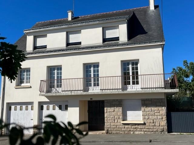 Immeuble 5 pièces 213 m² · à Lanester · 213 m² · 415 288 €