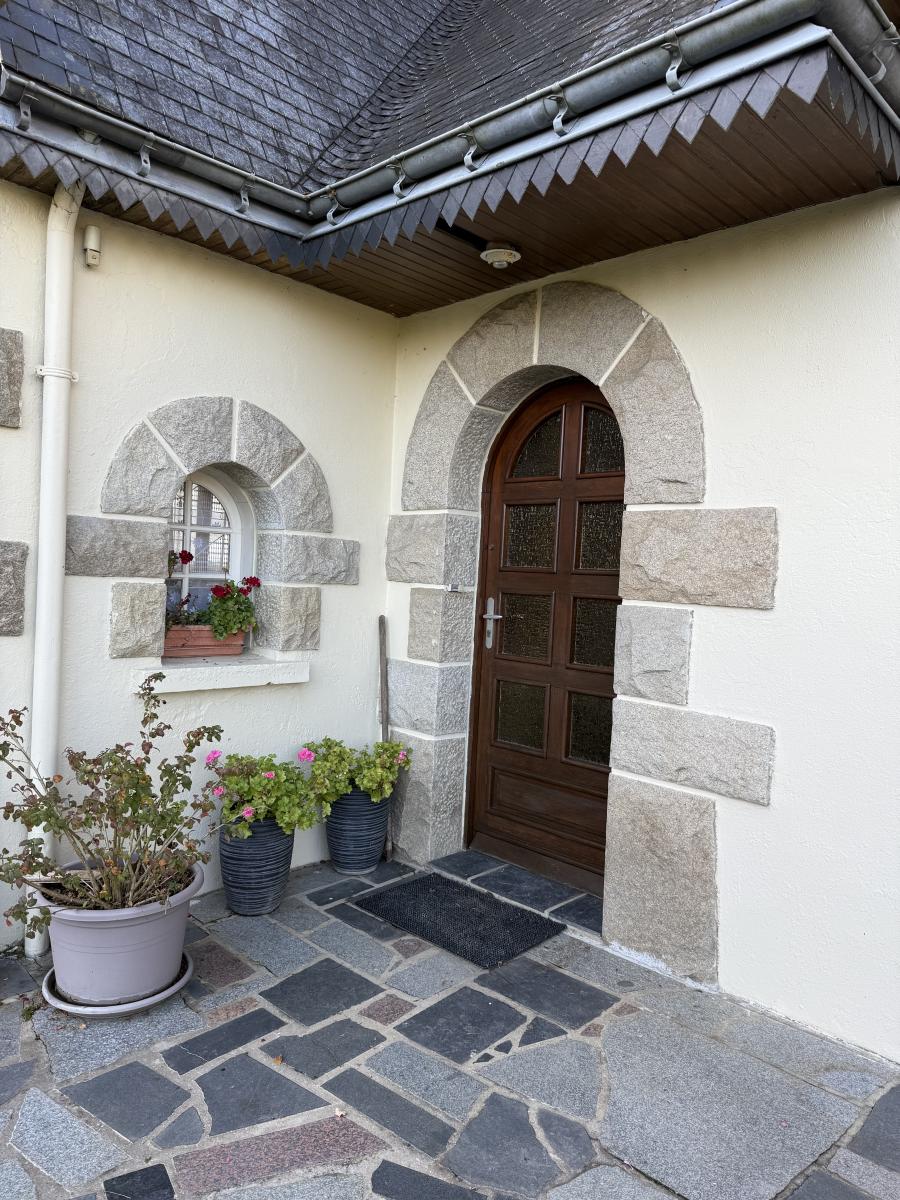 Maison 1 pièce 172 m² · à Le Mené · 171,9 m² · 197 500 €