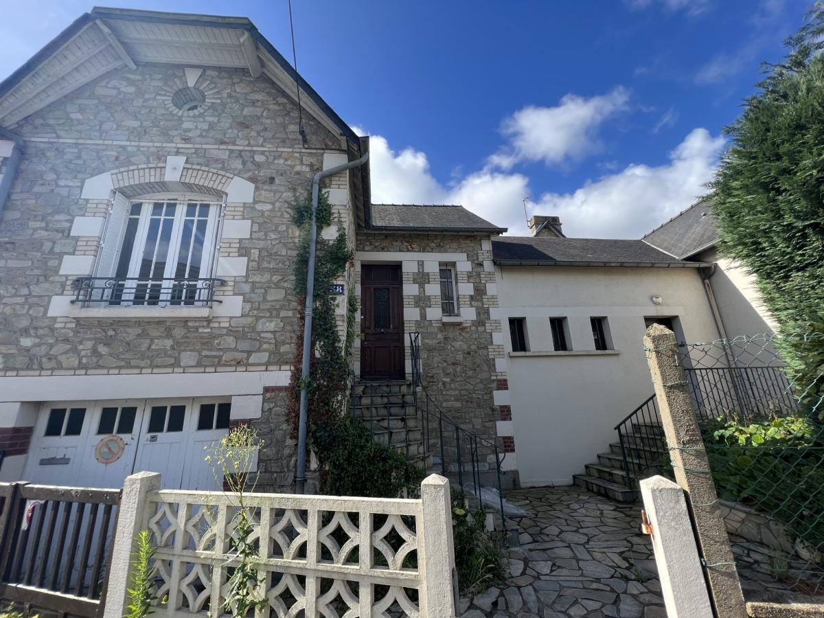 Maison 6 pièces 128 m² · à Rennes · 128 m² · 457 000 €