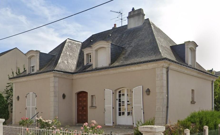 Maison 6 pièces 180 m² · à Laval · 180 m² · 386 990 €