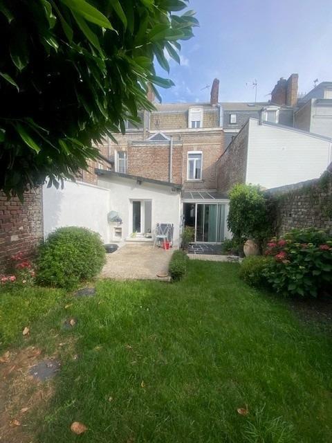 Maison 8 pièces 172 m² · à Saint-Quentin · 172 m² · 299 000 €