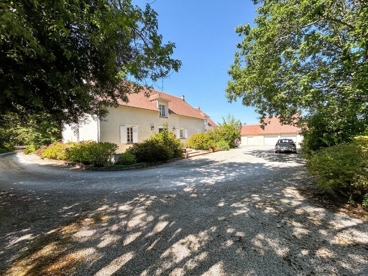 Maison 7 pièces 274 m² · à Olivet · 274,3 m² · 780 000 €