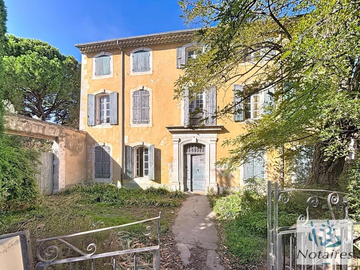 Maison 16 pièces 344 m² · à Orgon · 344 m² · 436 800 €