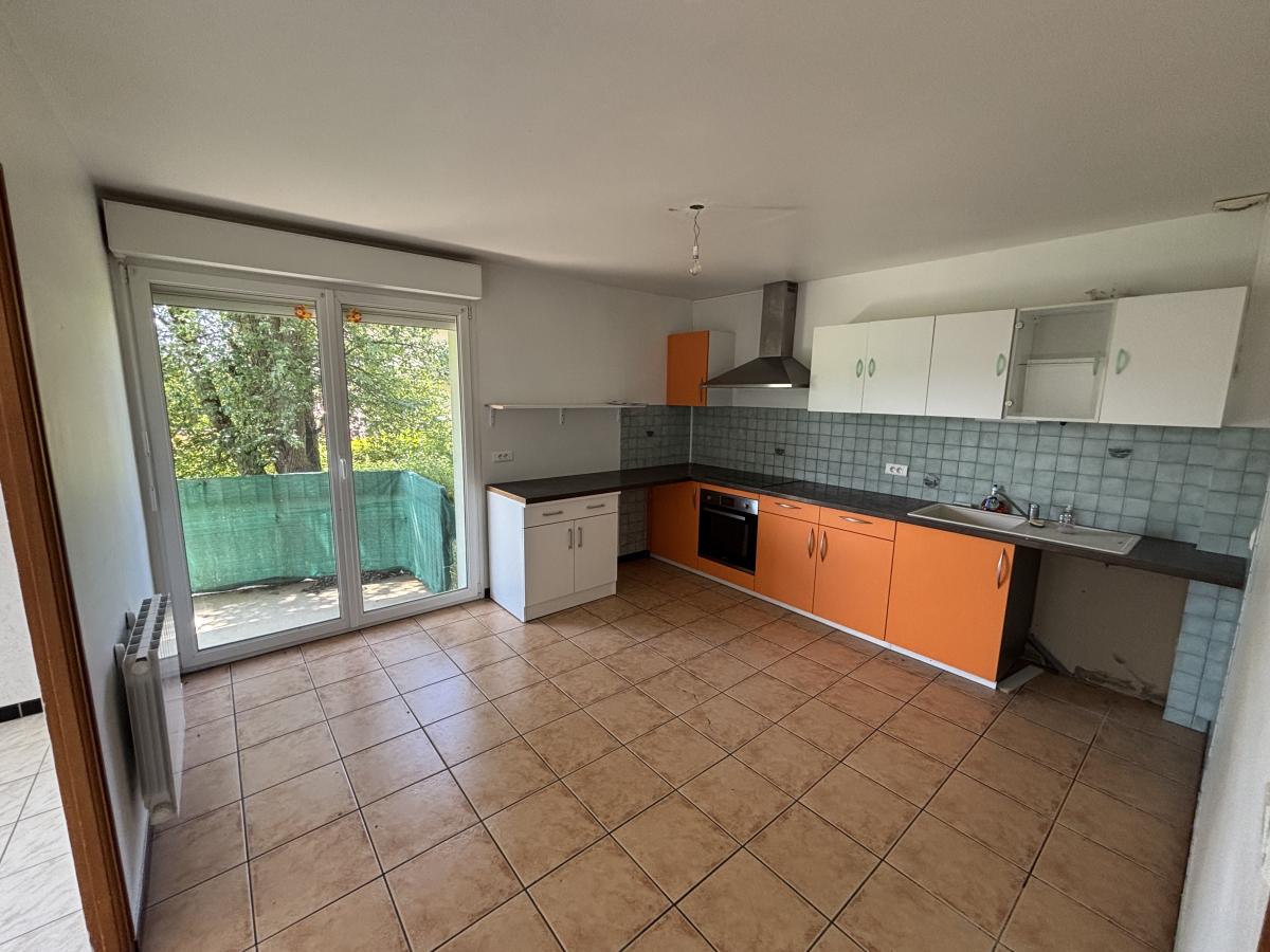 Appartement 3 pièces 98 m² · à Vandoncourt · 98 m² · 111 000 €