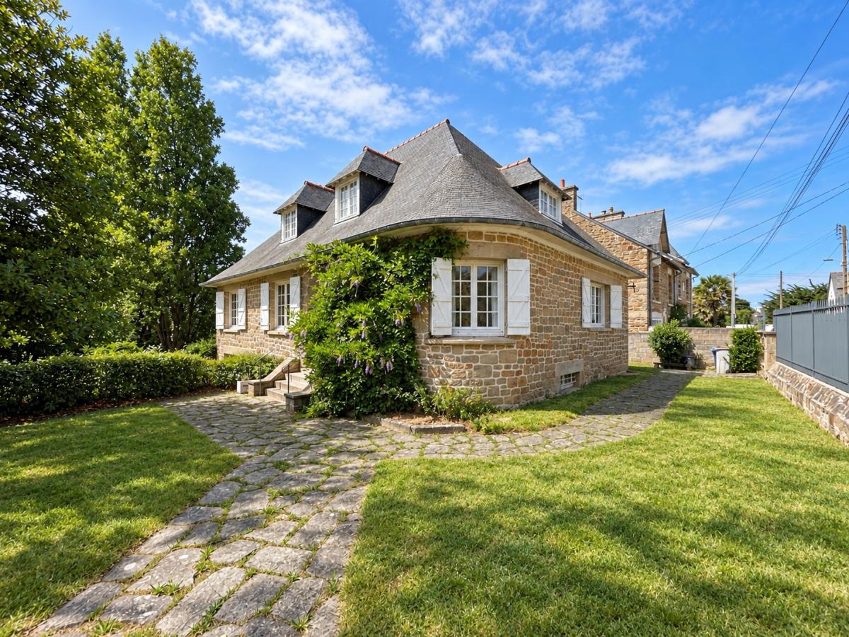 Maison 6 pièces 155 m² · à Saint-Malo · 155 m² · 892 500 €