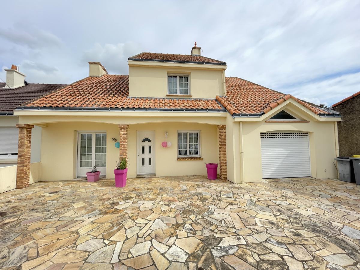 Maison 6 pièces 143 m² · à Paimboeuf · 143,3 m² · 321 800 €