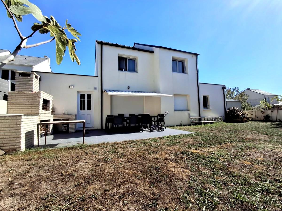 Maison 7 pièces 138 m² · à Couëron · 138 m² · 399 900 €