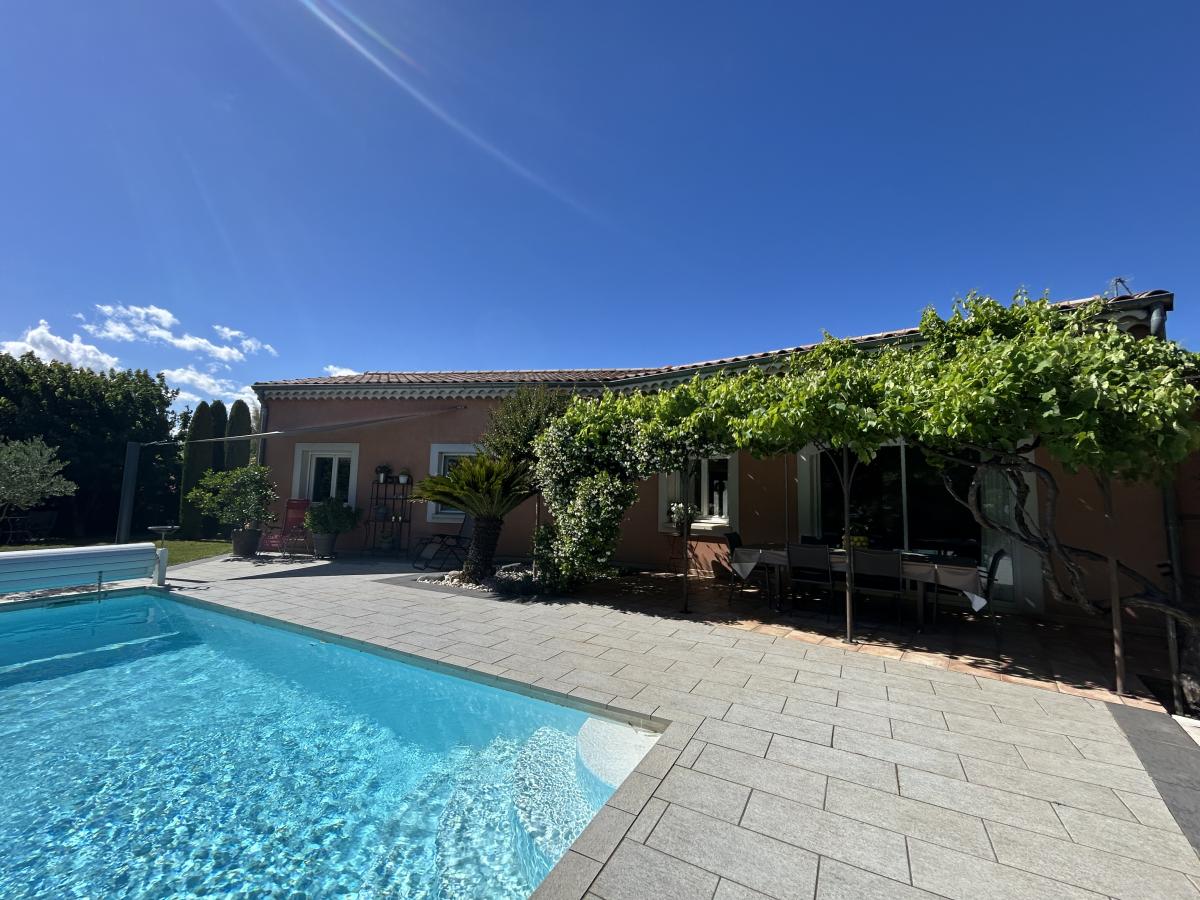Maison 5 pièces 114 m² · à Montélimar · 114 m² · 359 000 €