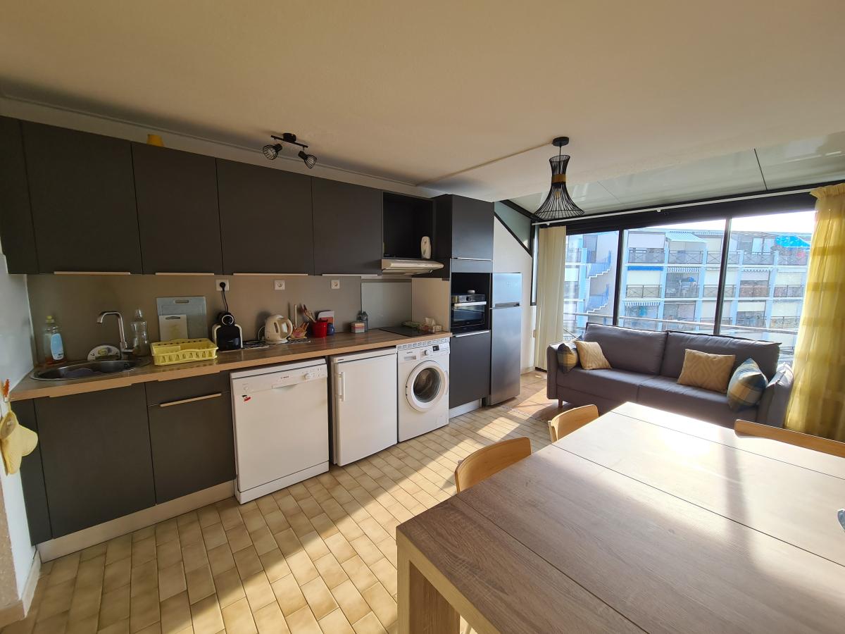 Appartement 1 pièce 28 m² · à Le Grau-du-Roi · 28,1 m² · 111 000 €