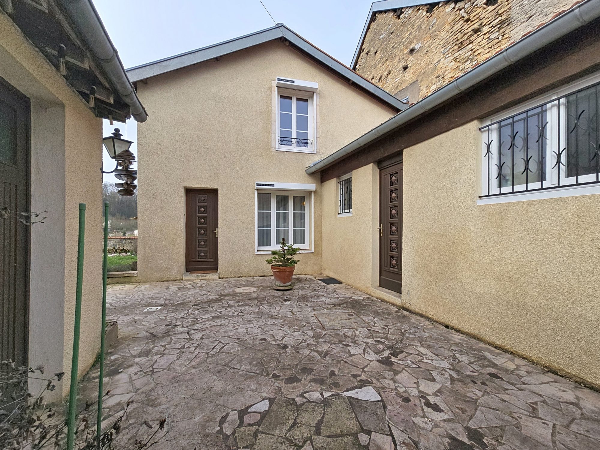 Maison 5 pièces 102 m² · à Chaumont · 101,7 m² · 135 000 €