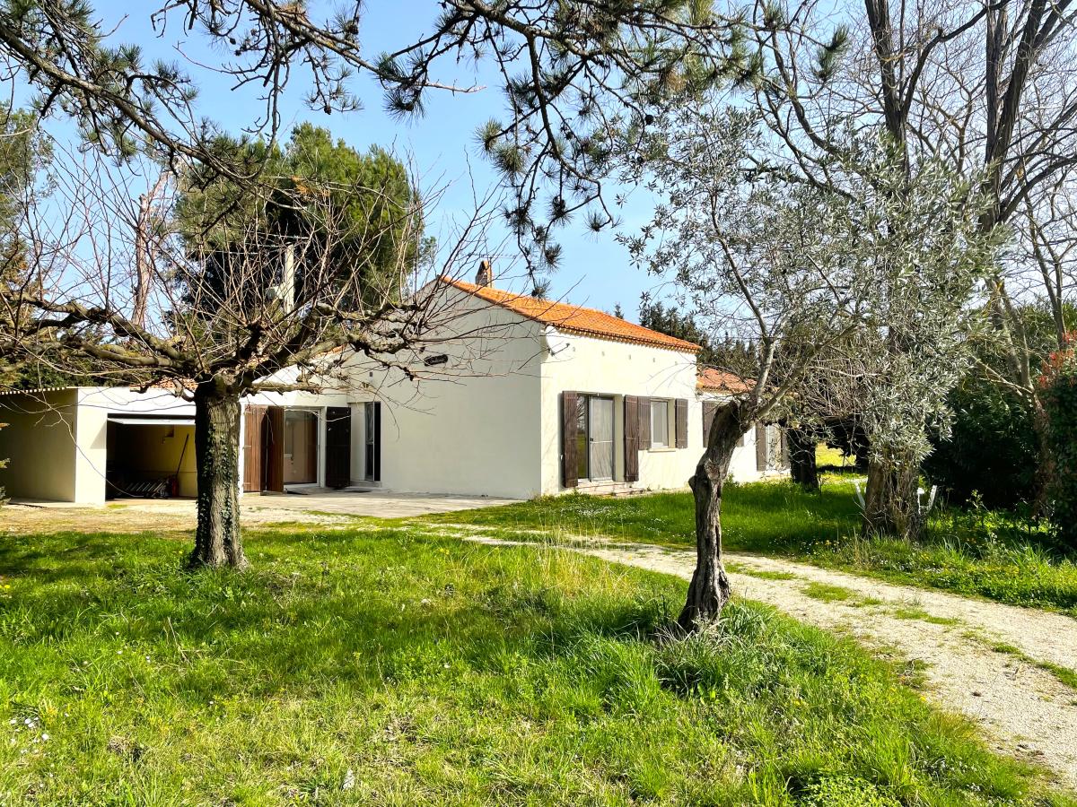 Maison 5 pièces 122 m² · à Arles · 122 m² · 265 000 €