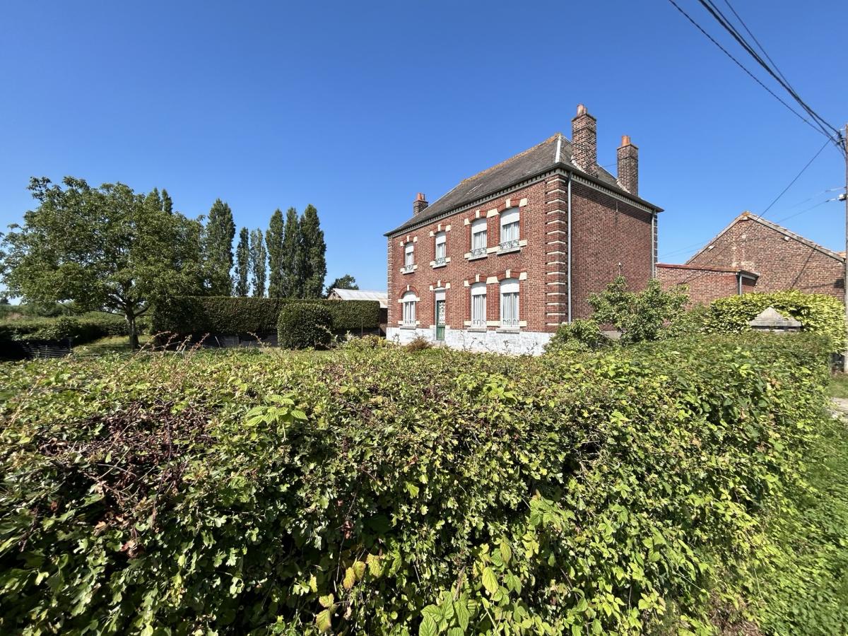 Maison 7 pièces 157 m² · à Calonne-sur-la-Lys · 156,7 m² · 280 000 €