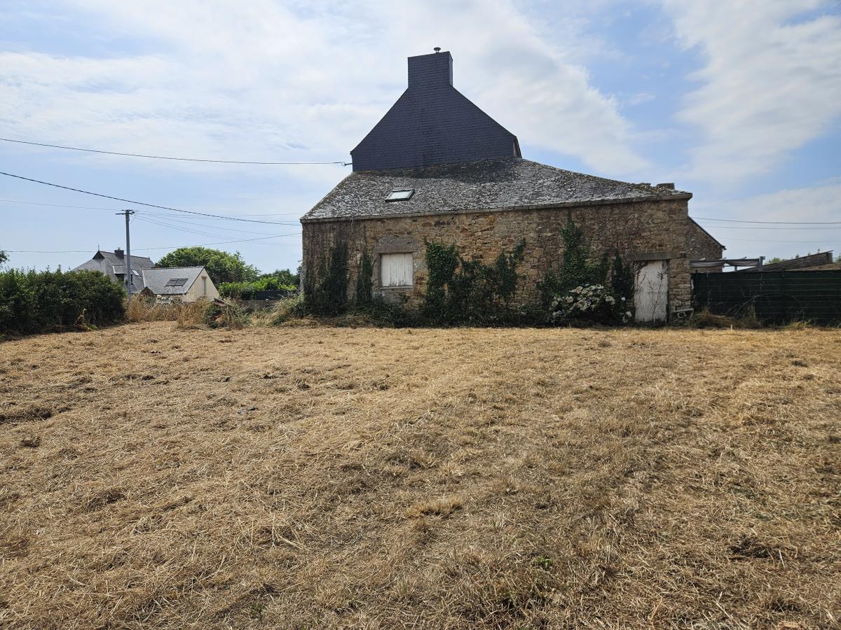 Maison 3 pièces 67 m² · à Locoal-Mendon · 67 m² · 106 000 €