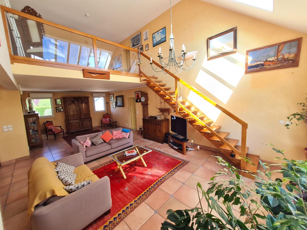 Maison 6 pièces 200 m² · à Vendôme · 200 m² · 389 625 €